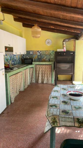 VILLETTA A 50 METRI DAL MARE